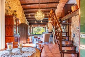 Cal Bisbe, your rural holiday home