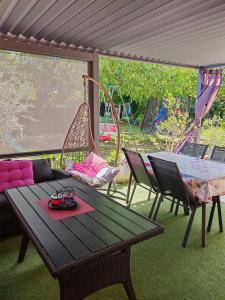 Apartment near centar for 2+1 at Pula, with garden and free parking