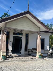 Rumah Armand 3 Bedroom with Swimming Pool Pengkalan Balak Tg Bidara Masjid Tanah Melaka