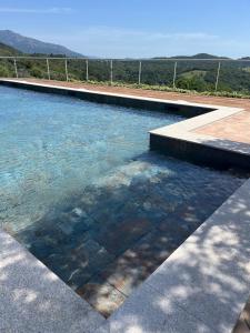 Maisons de vacances T2 dans villa avec piscine : photos des chambres