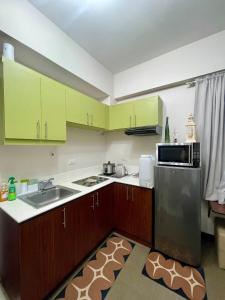 Elevated Staycation BGC Venice Grand Canal