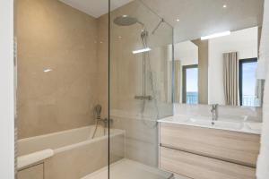 Hotels Hotel Le Roquebrune : photos des chambres