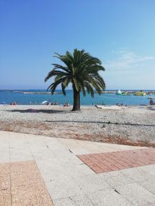 Studio calme proximité plage