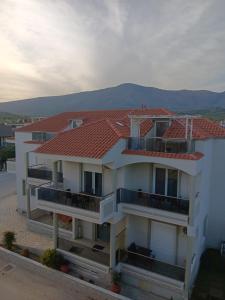 Apartments Kidonis