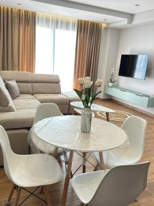 Sissy & Bros Apartments