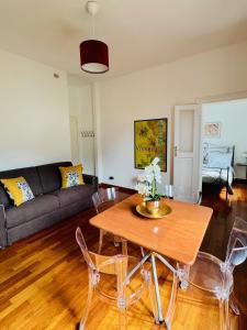 NaniHouse Apartment in Lecco lake view