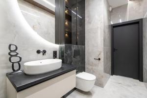Chronos Luxury Apartments