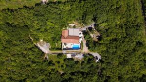 Villa Toscana - Charming stone Villa with private pool & garden