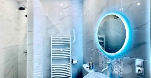Appartements Apartment rooftop stadium of France metro line 13 : photos des chambres