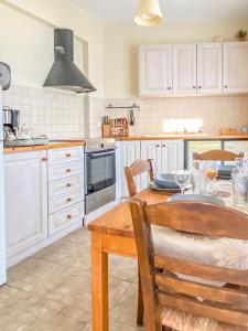 Kyparissis Beach house 1