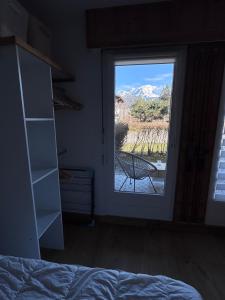 Appartements Joli studio avec terrasse : photos des chambres