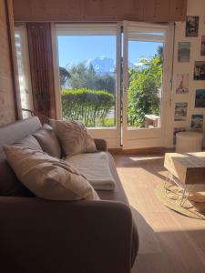 Appartements Joli studio avec terrasse : photos des chambres
