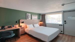 Hotels Campanile NATURE - Dreux : photos des chambres