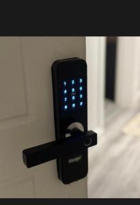 شقة مقابل البوليفارد