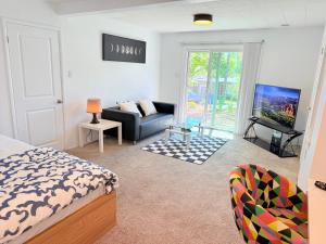 Entire Private Guest Suit - UC Berkeley, SF