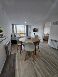 Departamento 4 pasajeros con vista unica al lago