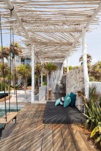 Luxury Oceanfront Estate with Pool, Staff, Sleeps 24