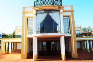 Casa da Vigia - vila bouganvilia - V3 - in top of the beach with jacuzzi
