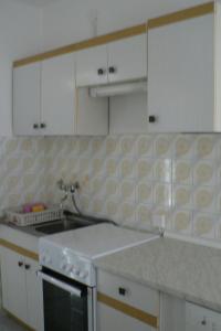 Apartments with parking space Pula - 23335