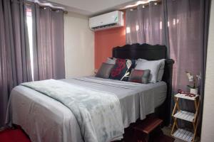 Top Bay Apartments -5 Units