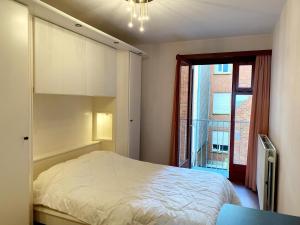 Chic Urban Seaside Apartment