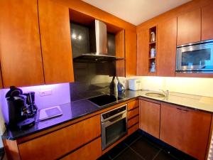 Chic Urban Seaside Apartment