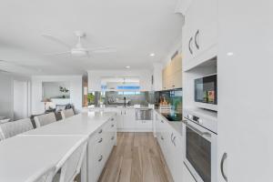 The Cove - best ocean views - sleeps 6