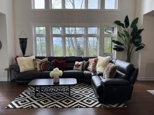 Big Cottage in Huntsville, Muskoka, Lake of Bay,