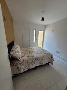 Casa duplex em Maracanaú com ar-condicionado