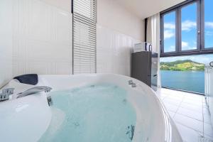 Gapyeong Pension The Square 24 Spa Pension