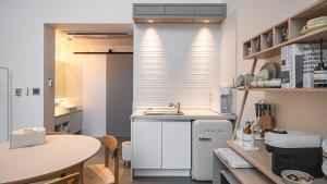 Yeosu Cave Pool Villa