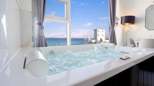 Gangneung Pension G7 Spa Pension