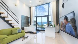 Gangneung YOLO Ocean View Spa Pension
