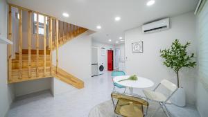 Gyeongju Gamseong The Glamping Pool Villa