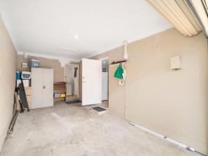 Salt-Air Serenity -Stylish 1-Bed