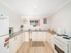 Salt-Air Serenity -Stylish 1-Bed