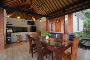 Dhanya Villa Karangasem by Parigata