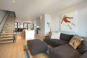 Kabuki 2 - The Residence