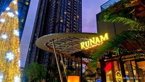 LUNA Apartment - Luxury Residence Landmark 81 Area