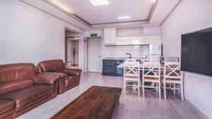 Chuncheon Rivermoon Spa Pension