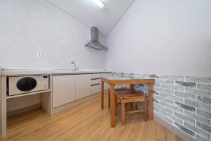 Nami Island Koi Pension