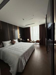 Holiday Hotel Van Don