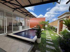4 Bedroom Villa Pemaron Munggu Canggu Private Pool - Ubytování bez kategorie ve městě Munggu