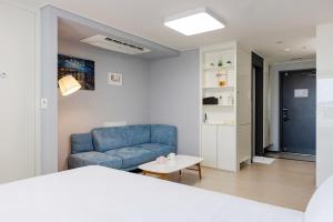 Yeosu Stay and For You