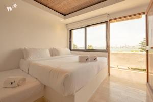 Amazing 4BR Villa with Ocean View in Castillogrande