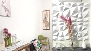 Condo Free Pool Fast Wi-fi near BGC, C5