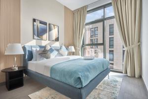 Designer Apartments in Kensington Waters, MBR City, with Pool Gym Sauna & Parking near Downtown and Creek