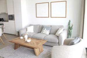 Palace Residences luxurious 2 bedroom with breathtaking views