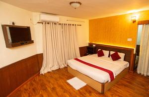 Hotel Holiday Regency