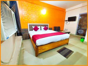 HOTEL KRISHNA RESIDENCY PURI Near Sea Beach And Temple - Free Parking - Free Wifi - Best Hotel IN Puri